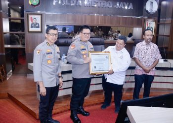 Bangga! Polres Metro Tangerang Kota Raih Penghargaan dari Ombudsman RI Terbaik Se-Banten