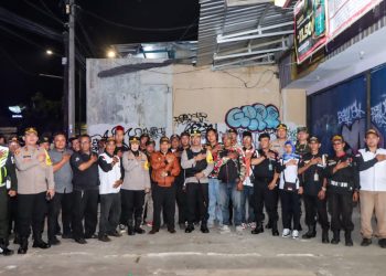 Guna Menjaga Stabilitas Keamanan Wilayah Jakarta Timur, Polres Metro Jaktim Gelar Apel Cipta Kondisi gabungan di 3 (tiga) titik