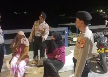 Polsek Kepulauan Seribu Utara Gelar Patroli Malam di Pulau Harapan Antisipasi Gangguan Kamtibmas Pasca Pemilu 2024