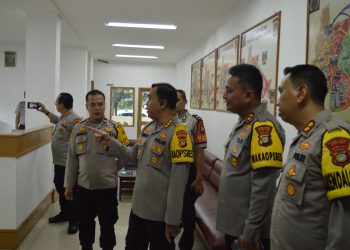Kapolres Metro Jakarta Pusat Melakukan Pengecekan Mako Polsek Kemayoran