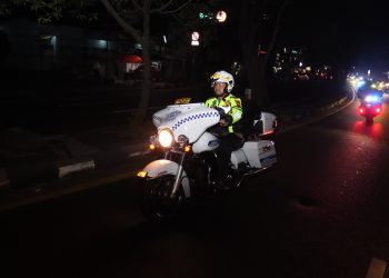 Kapolres Metro Depok Terjun Langsung Pimpin Patroli Gabungan Guna Mencegah Tindak Kejahatan