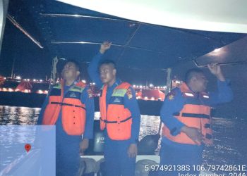 Patroli Malam Satpolairud Polres Kepulauan Seribu: Cegah Kejahatan di Perairan Kepulauan Seribu