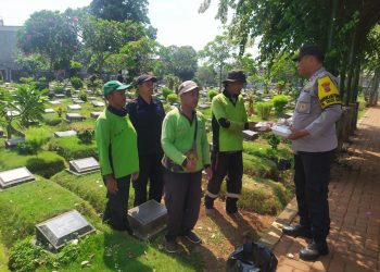 Aiptu Sunarto Berbagi Kepedulian Kepada Masyarakat