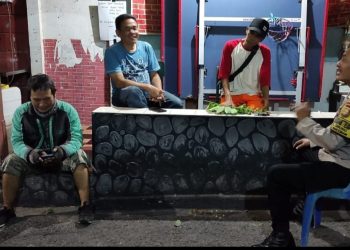 Bhabinkamtibmas Kelurahan Cikoko, Aiptu N. Krisnadi, Melaksanakan Giat Cooling System Sambang DDS Silaturohim Warga