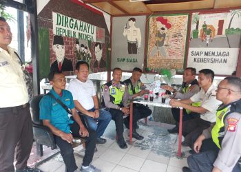 Diskusi Dengan Warga Rusun Jati Rawasari Guna Meningkatkan Pengamanan Swakarsa