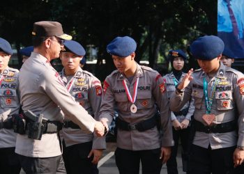 Berprestasi..!, Dua Puluh Lima Personel Sat Brimob Polda Metro Jaya Diberikan Penghargaan