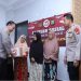 Sambut Hari Bhayangkara Ke-78, Polres Jaksel Bagikan Bansos ke Warga Mampang