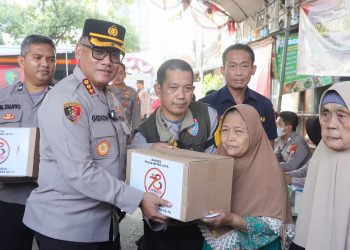 Antusias Warga Sambut Baksos Polres Jakut Di Rawa Bebek