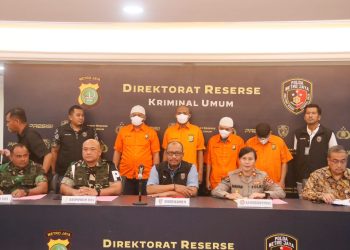 Polisi Ringkus 4 Tersangka Sindikat Pemalsuan Uang Rupiah Senilai 22 Miliar