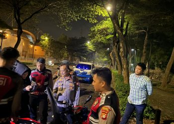 Tim Patroli Perintis Presisi Melakukan Cipta Kondisi Yang Ada Di Wilkum Polres Tangerang Selatan