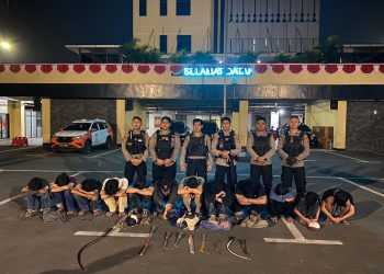 Tim Patroli Perintis Presisi Bekasi Kota Gagalkan Tawuran, Amankan 8 Pelaku dan 4 Penjual Sajam