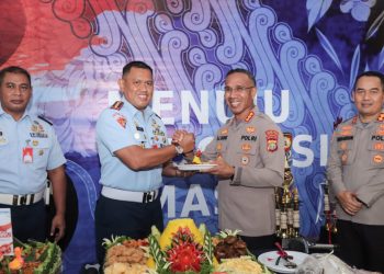 Surprise Jajaran TNI Kepada Polres Metro Jakarta Timur di HUT Bhayangkara ke -78