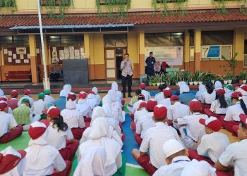 Penyuluhan Siswa Baru Tahun 2024 di SMP N 218 Wilayah Kelurahan Jati Padang