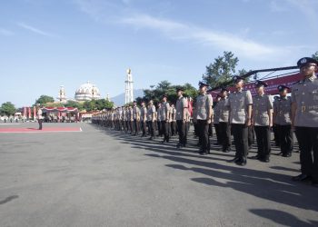 Wakapolda Metro Jaya Lantik 364 Siswa Bintara Polri Gelombang I Tahun 2024 di SPN Polda Metro Jaya