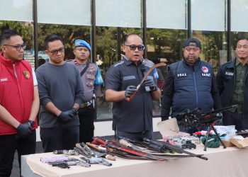 Gerebek Kampung Muara Bahari, Polisi Temukan Narkoba Hingga Drone Pengintai