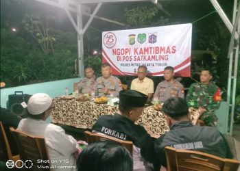 Ngopi Kamtibmas dengan Warga Cijantung, Polsek Pasar Rebo Sampaikan Pesan Kamtibmas