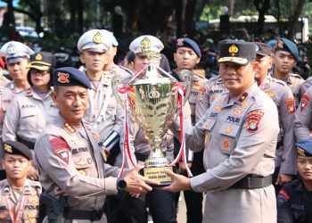 Polda Metro Jaya Beri Penghargaan Kepada Personel Berprestasi Pertandingan Judo Kapolri Cup 2024