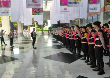Hari Keempat Kegiatan Bazar Kreasi Bhayangkari Nusantara ” UMKM Bhayangkari Menuju Indonesia Maju ” Di Hall A Dan B JCC Senayan