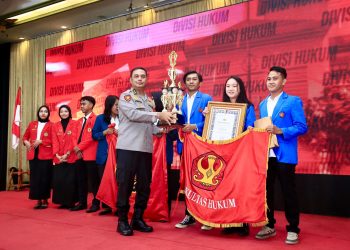 Undip Juara 1 Lomba Debat Hukum, Kadivkum Polri: Jadi Wadah Mahasiswa Sikapi Permasalahan Hukum