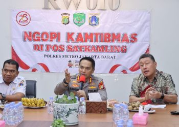 Ngopi Kamtibmas Bersama, Kapolres Jakbar Ajak Warga Jaga Kamtibmas Jelang Pilkada Serentak 2024