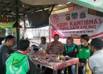 Ngopi Kamtibmas bareng komunitas ojek online, Polisi himbau tertib berlalulintas