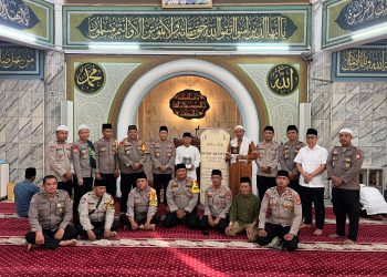 Ditbinmas Polda Metro Jaya Gelar Program Jumat Keliling di Mesjid At-Tin Taman Mini Indonesia Indah