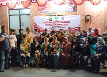 Polsek Koja Ngopi Kamtibmas di Pos Satkamling RW 01 Kelurahan Lagoa 