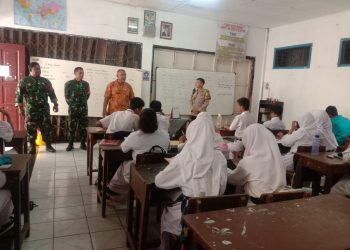 Binmas Polsek Pasar Rebo Penyuluhan Kenakalan Remaja di SMK Mardi Bakti Jakarta