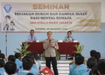 Penyuluhan Bahaya Bullying di Sekolah Stela Maris