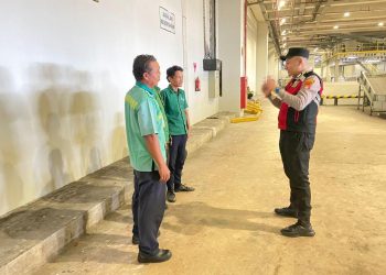 Jaga Situasi Kamtibmas Yang Kondusif, Polsubsektor Terminal 3 Bandara Soetta Berikan Himbauan Kepada Para Porter
