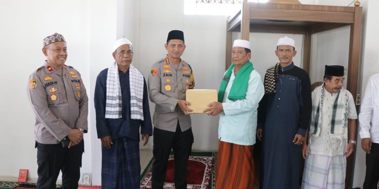 Kegiatan Jum’at Keliling Kapolres Tangerang Kota