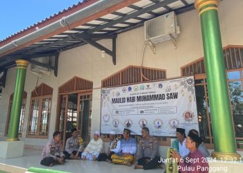 Kapolsek Kepulauan Seribu Utara Sambangi Tokoh Agama di Masjid Anni’mah untuk Wujudkan Pilkada 2024 Aman dan Damai