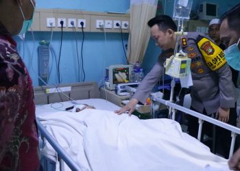 Kapolres Tangsel, Jenguk Anak Korban Laka Lantas, Perkara Naik Ke Tahap Penyidikan
