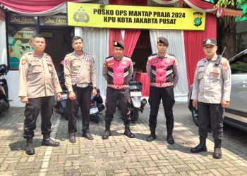 Pengamanan Di Posko Mantap Praja 2024 Kpu Kota Jakarta Pusat