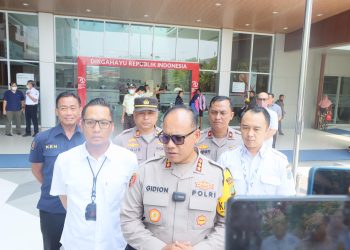Kapolres Jakut Jenguk Anak Korban Penyiksaan Ibu Tiri di RS Koja