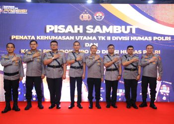 Irjen Sandi Pimpin Sertijab PJU Baru Humas Polri