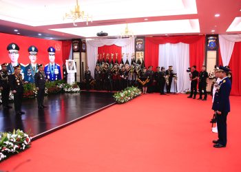 Pemberian Tanda Kehormatan Bintang Bhayangkara Utama (BBU) Wujud Komitmen Kokohnya Sinergisitas TNI-Polri Selama Ini
