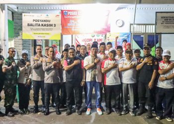 Pejabat Utama Polda Metro Jaya sambangi satkamling RW 08 Pedaengan Cakung dalam cooling system menghadapi Pilkada 2024