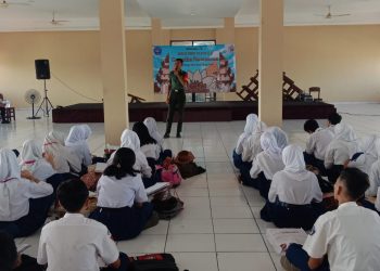Polisi Gelar Sosialisasi Bahaya Tawuran dan Anti Bullying di SMK Yadika 9 Bekasi