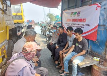 Interaksi Positif Ngopi Kamtibmas Pos Satkamling Pilkada Damai dan Cegah Tawuran