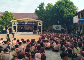 Polsek Sukmajaya Gelar “Police Go To School” di SMPN 3 Depok