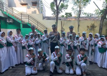 Polsek Kawasan Kali Baru Gelar Police Goes to School Tertib Berlalu Lintas & Cegah Tawuran