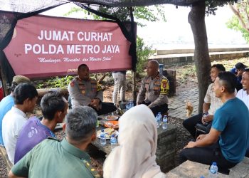 Jumat Curhat di Pulau Panggang