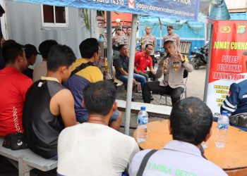 Kapolres Pelabuhan Tanjung Priok Gelar Jumat Curhat Jaga Kamtibmas Pilkada Damai dan Cegah Tawuran