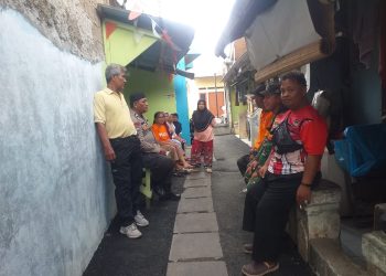 Sinergitas TNI Polri, Bhabinkamtibmas bersama Babinsa sambang DDS beri himbauan Kamtibmas