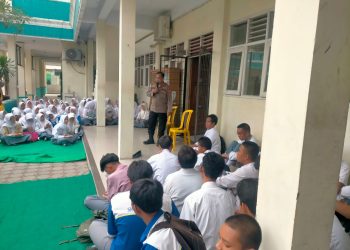 Polsek Medan Satria Sosialisasikan Anti Tawuran, Narkoba, dan Tertib Lalu Lintas di SMK Cipta Karya Bekasi