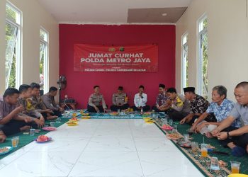 Polsek Legok Berbagi 100 Paket Sayuran, Wujudkan Program Gizi Sehat di Kampung Cakung