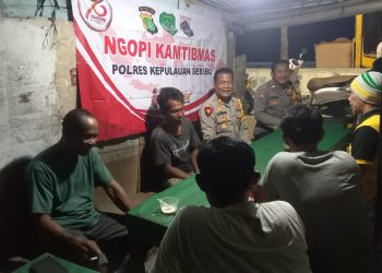 Kapolsek Kepulauan Seribu Selatan Gelar Ngopi Kamtibmas di Pulau Tidung, Bahas Pencegahan Tawuran