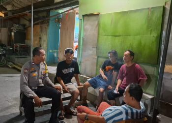 Bhabinkamtibmas Cooling System Pasca Pemungutan Suara di TPS