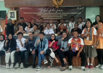 Penutupan Rapat Pleno Rekapitulasi Pilkada DKI Jakarta 2024 Tingkat Kecamatan Menteng Oleh PPK Kecamatan Menteng